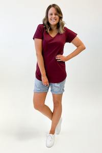 Kim Combo: AS Colour Mali Tee Burgundy