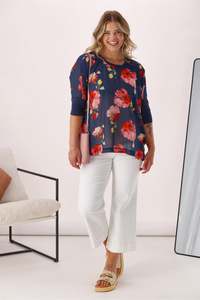 Gloss the Label Kory Top Midnight Floral