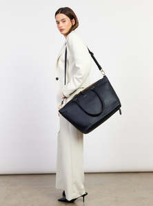 Saben Milan Carry-All Black