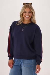 Hoodies Crews: Shine On Label Mercedes Crew Navy