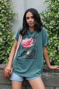 Sale Tees: Rebel Club Liberty Rose Capsleeve Tee Green