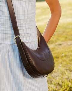 Louenhide: Louenhide Lane Crossbody Bag Chocolate