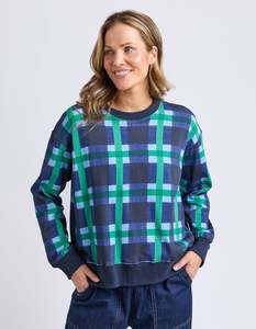 Victorias Favourites: Elm Bari Crew Print