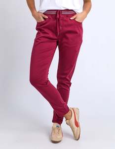 All Bottoms: Elm Margo Jogger Maroon