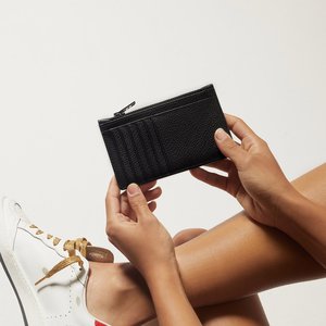 Wallets: Status Anxiety Avoiding Things Cardholder In Black