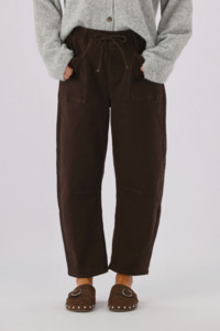 Wakee Barrel Jean Chocolate