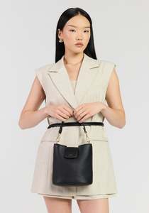Gifts: Saben Leo Crossbody Bag Black Luxe