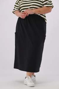 Shine On Essence Juniper Skirt Black