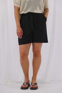 Gloss By Shine On: Gloss The label Obsidian Shorts Black