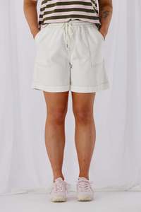 Shine On Label Zenith Short Natural