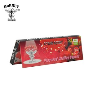 Hornet Rolling Paper 1 1/4 - Strawberry