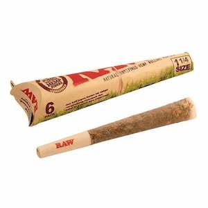 RAW Classic Pre-Rolled Cones 1 1/4 Size 6pks