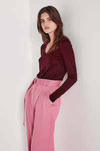 Knitwear: The Vienna V-Neck in Garnet