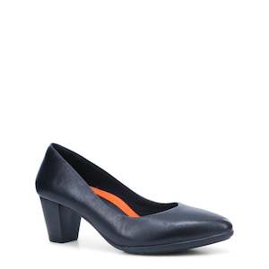 Hush Puppies: THE POINT-Everyday black court shoe