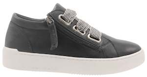 Rilasarre: RILASSARE TINJA