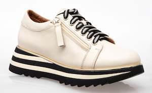 ALFIE & EVIE HOSTING