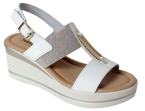 All: SUNDOWNER TATIANA