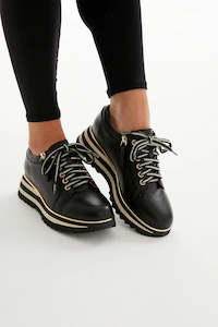 Alfie Evie: Alfie & Evie Hosting