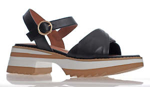 Alfie Evie: Alfie & Evie Lightly