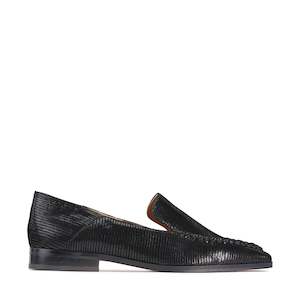 Womens Flats: EOS Daylan