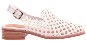 Slingbacks: Bresley Apin