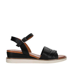 Le Sansa: Le Sansa Tyler