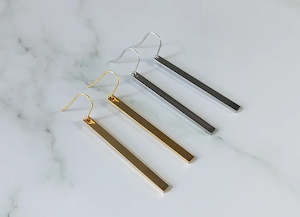 Jojo B: Jojo B Straight Up Earrings