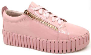 Pink: Django & Juliette Bump