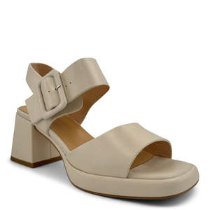 Mila Raine: Mila Raine Sam