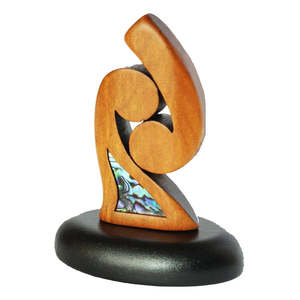 Freestanding: Carved Standing Koru