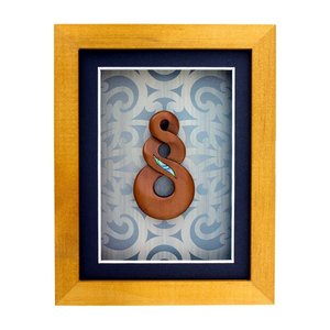 Framed Artworks: Carved Twist Frame