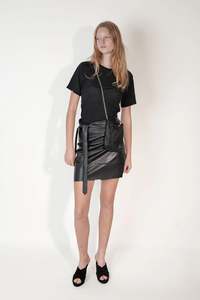 Knuefermann Fitted T - Black