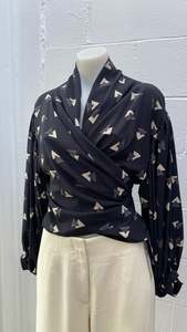 Black Friday 2025: Pearl Romeo Wrap Top - Vulcan
