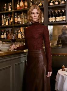 Wish The Label: Esmaee Fallow Lace Top - Mulberry