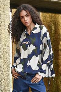 299 Under: Coop Sleeve It To My Shirt - Navy