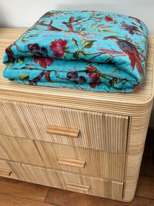 Homewares: Cotton Velvet Throw
