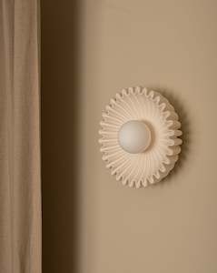 Simone and Marcel Ostro wall light - Ecru