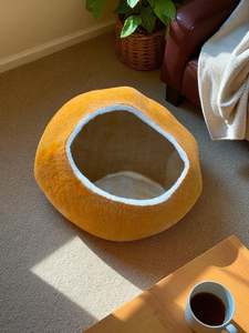 Felted Cat Cave - Orange