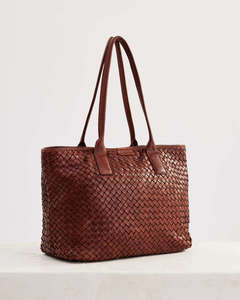 Bags And Leather 1: Basque Tote