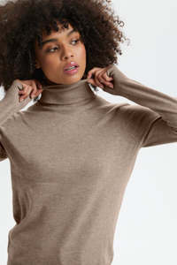 Mila Rollneck Pullover
