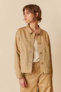 Structured Twill Buttoned Jacket