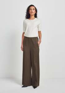 Yumi Pant