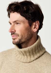 Accessories 2: Merinomink - Essential Snood