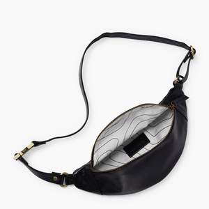 Bags And Leather 1: Beeby Bumbag