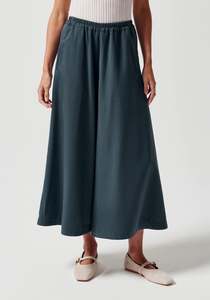 Untouched World 1: Evora Pant