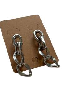 Chain-link drop studs