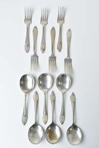 EPNS Dessert cutlery set