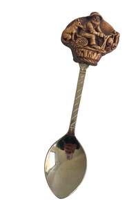 Decor: Swagman Pottery Aussie made teaspoon