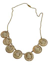 Jewellery: Mother of Pearl necklace