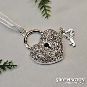Wedding Gifts: Wedding Charm - Padlock Heart Cutout